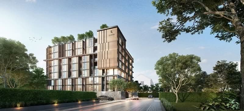 Lloyd Soonvijai-Thonglor, Bangkok