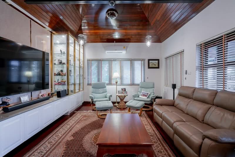 undefined, Prachuap Khiri Khan