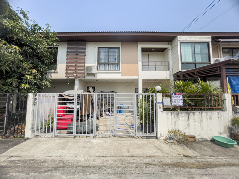 ทาวน์โฮม 2 ชั้น หมู่บ้าน ออมธนา บางบัวทอง - ไทรน้อย, Nonthaburi