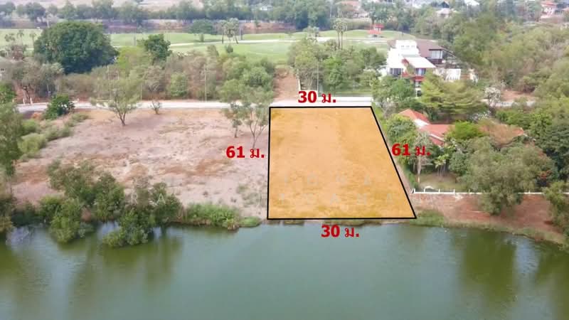 pinehurst, Pathum Thani