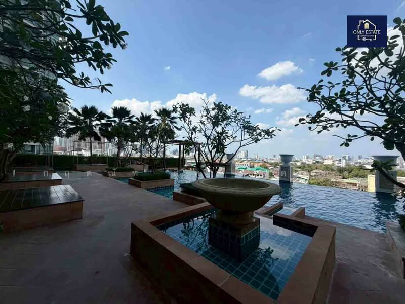 Le Luk Condominium, Bangkok