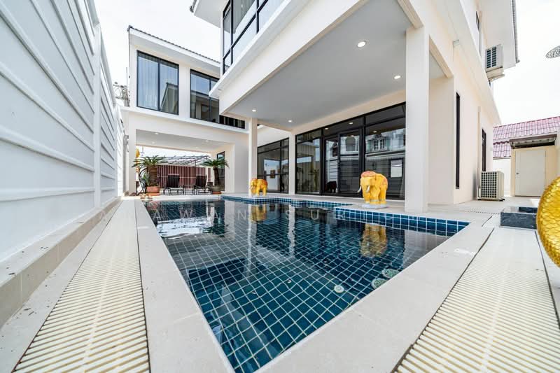 7-BR House, Chon Buri (Pattaya)