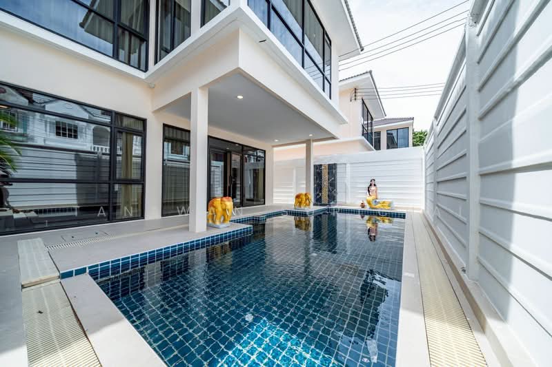 7-BR House, Chon Buri (Pattaya)