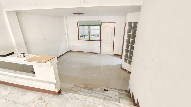 For sale Townhouse 21 sq.w. Baan Sukhaprachasan 3 Soi 26, Nonthaburi