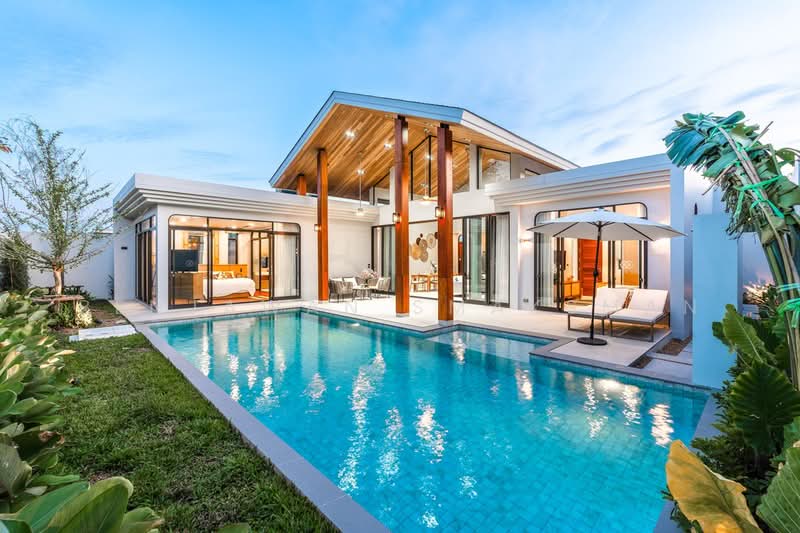 Rungtiva Private Pool Villas, Phuket