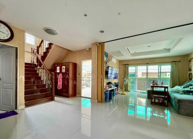 Baan Lert Ubon 2 Watcharaphon, Bangkok