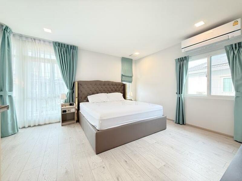 inizio 4 ปิ่นเกล้า วงแหวน, Nonthaburi