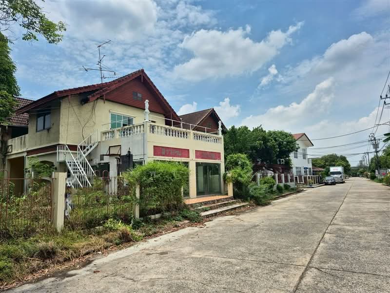 Pruksachat Ramkhamhaeng 118, Bangkok
