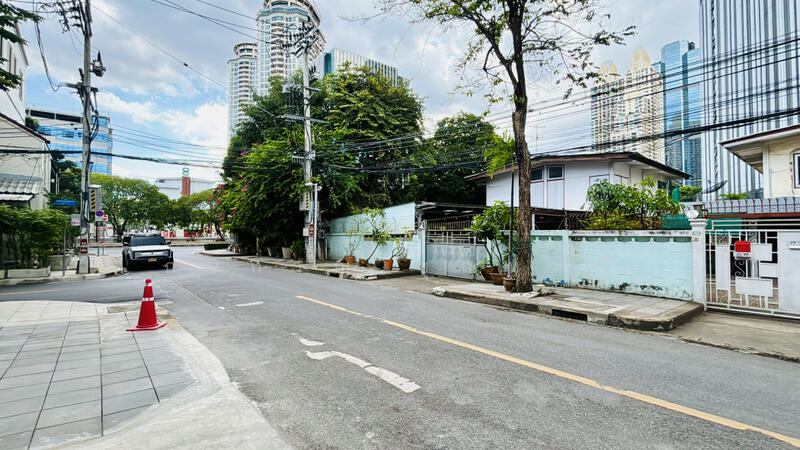 นราธิวาส 15, Bangkok