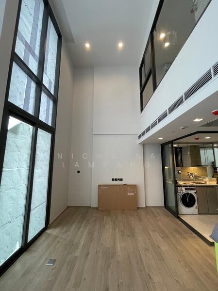 The Crest Park Residences, Bangkok