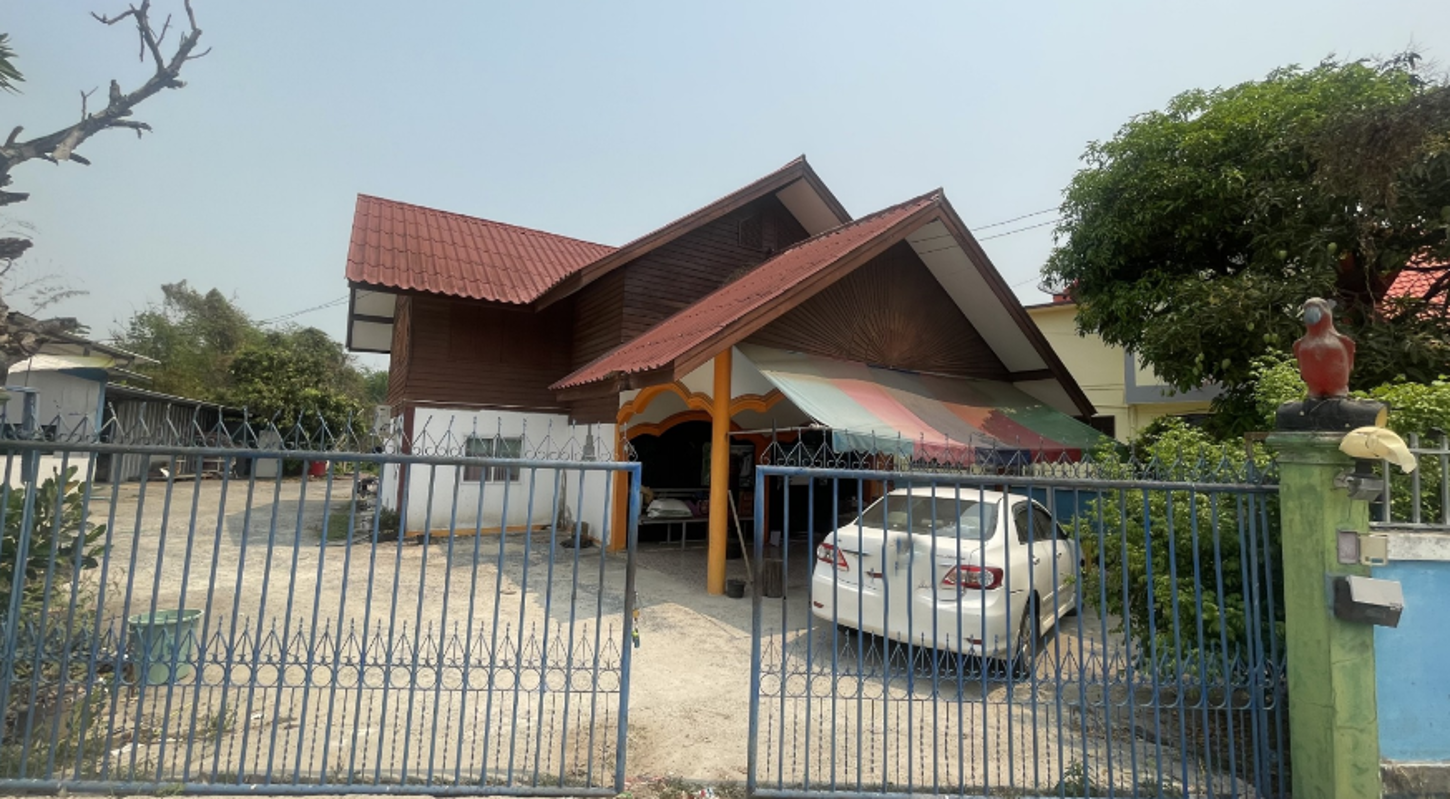 Single-Family Home in Uttaradit, Uttaradit