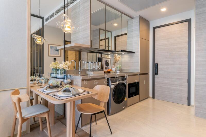 The Crest Park Residences, Bangkok