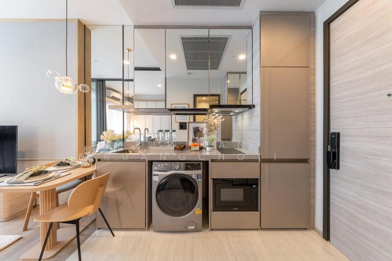 The Crest Park Residences, Bangkok