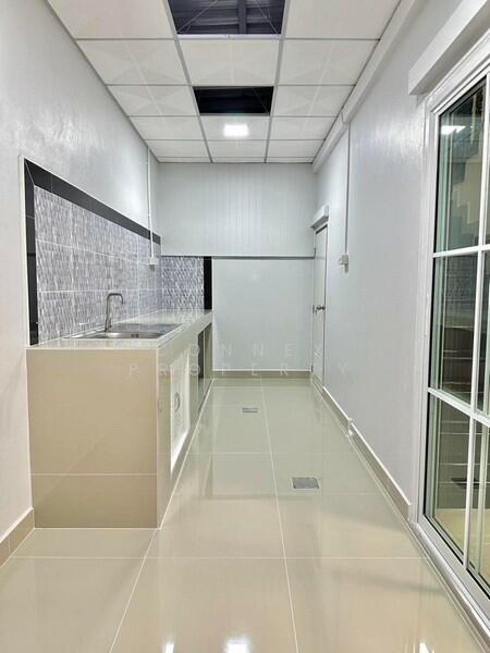 Baan Pruksa 18 Bangyai, Nonthaburi