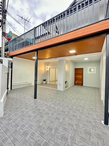 Baan Pruksa 18 Bangyai, Nonthaburi