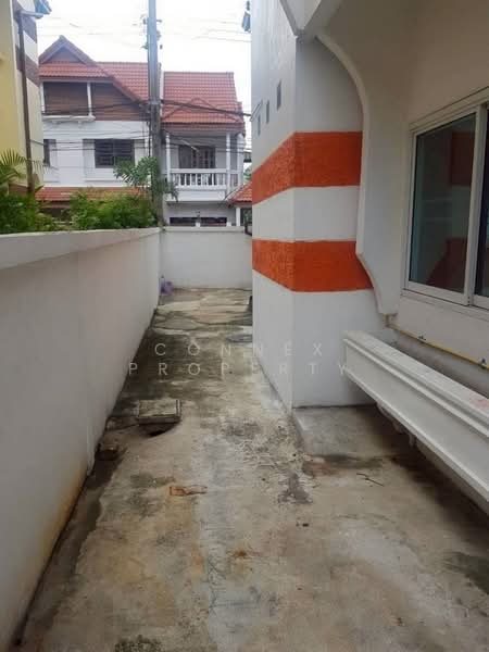 Two-story twin house on Ramintra Road., Bangkok
