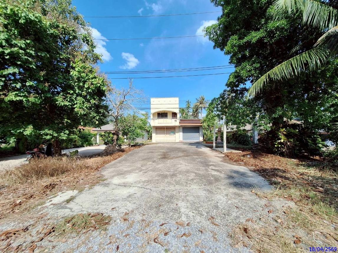 Single House in Huai Yot, Trang Province