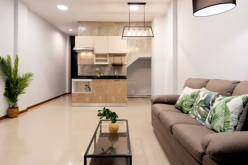 Haus 35 Chaengwattana, Nonthaburi