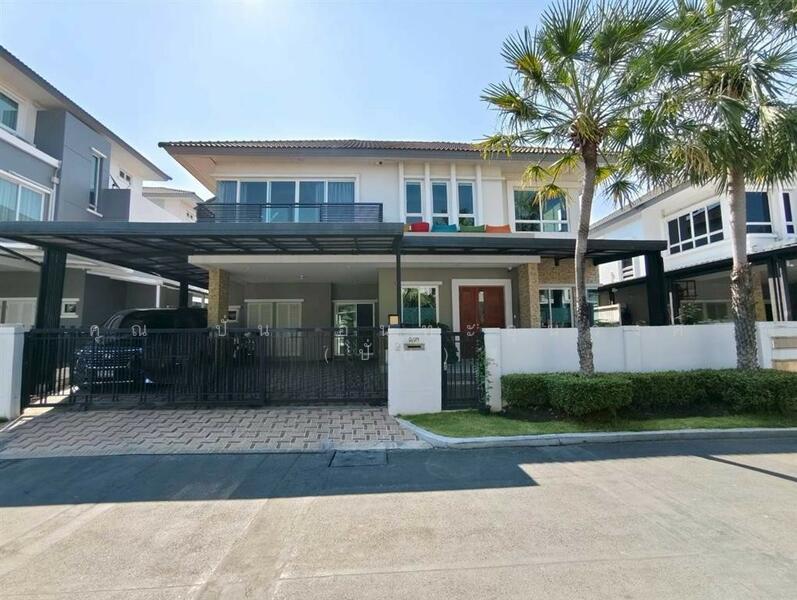 Grand Bangkok Boulevard Rama 9-Krungthepkreetha, Bangkok