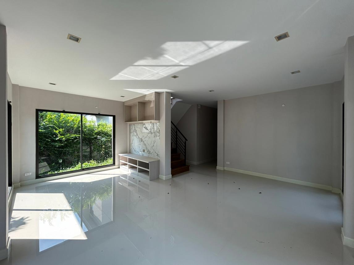 ทาวน์เฮ้าส์ Life Bangkok Boulevard ราชพฤกษ์ ปากเกร็ด นนทบุรี