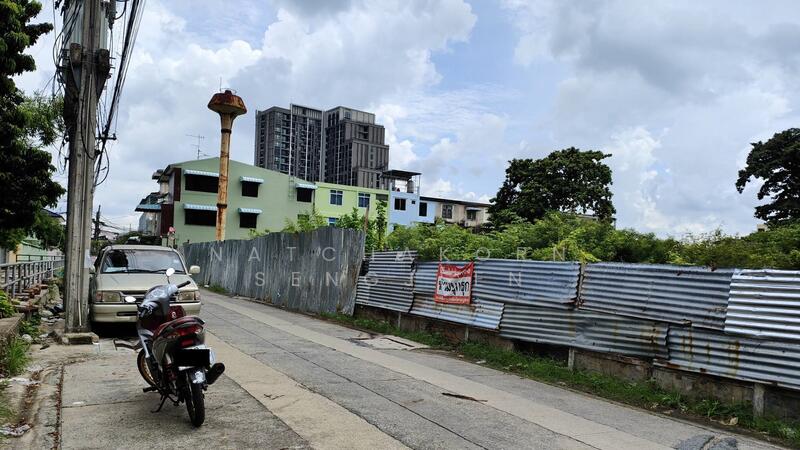 Land for sale, 4 rai, Soi Petchkasem 3, Yaek 5, Wat Tha Phra, Bangkok Yai, Bangkok., Bangkok