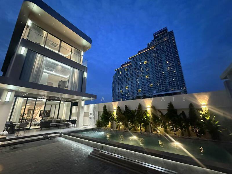 Pool Villa 5 Bedrooms in Jomtien, Chon Buri (Pattaya)