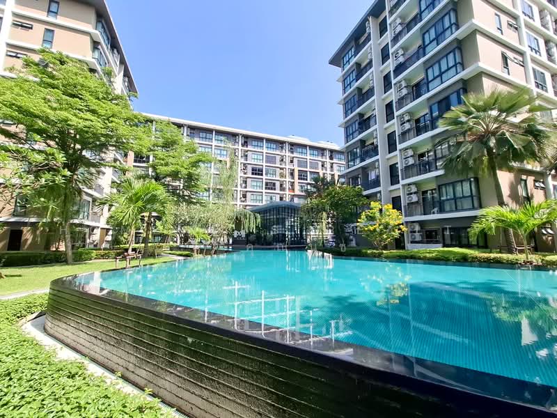 Hallmark Ngamwongwan, Nonthaburi