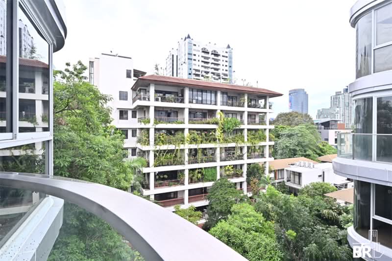 Q Prasarnmit, Bangkok