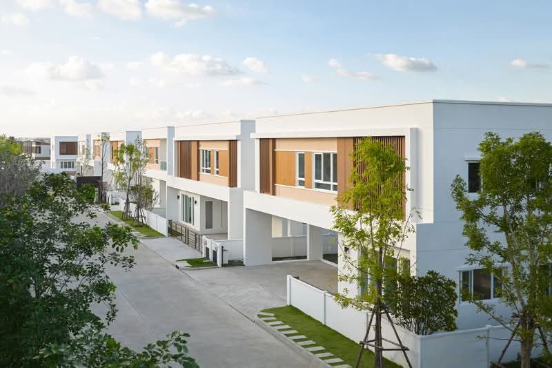 Modern Bangna-Srinakarin, Samut Prakan