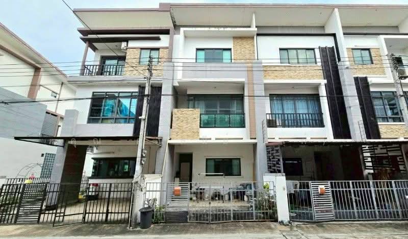 Living Residence Rangsit-Ratchaphruek, Pathum Thani