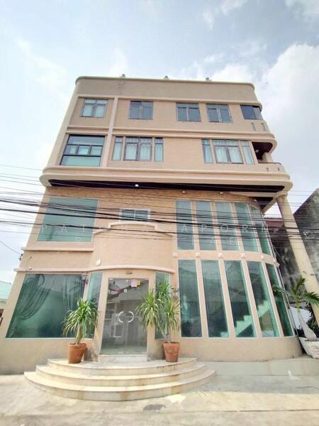 4-BR House, Bangkok