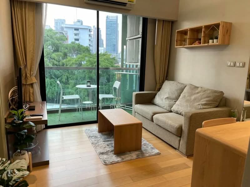 Tidy Deluxe, Bangkok