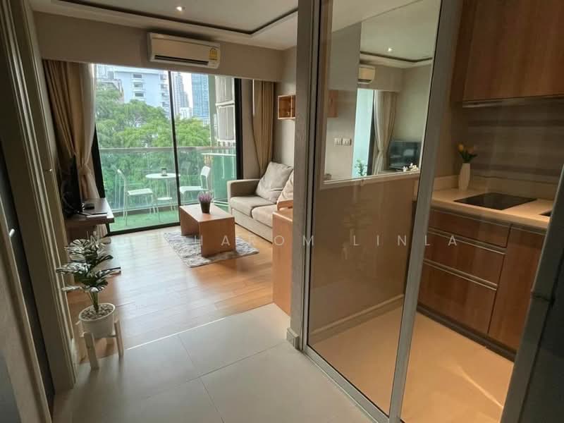 Tidy Deluxe, Bangkok