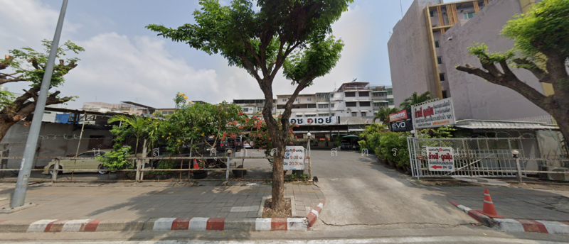 Land for sale, 262 sq m, on the main road, Krung Thonburi, Wong Wian Yai, Bangkok