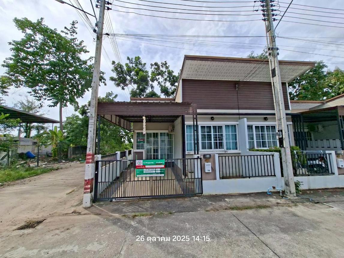 Townhouse AK Village Nong Taphan Camp House Rayong