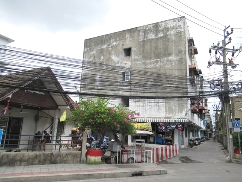 คอนโดมิเนียม โครงการแฟลตสะพานใหม่ บางเขน