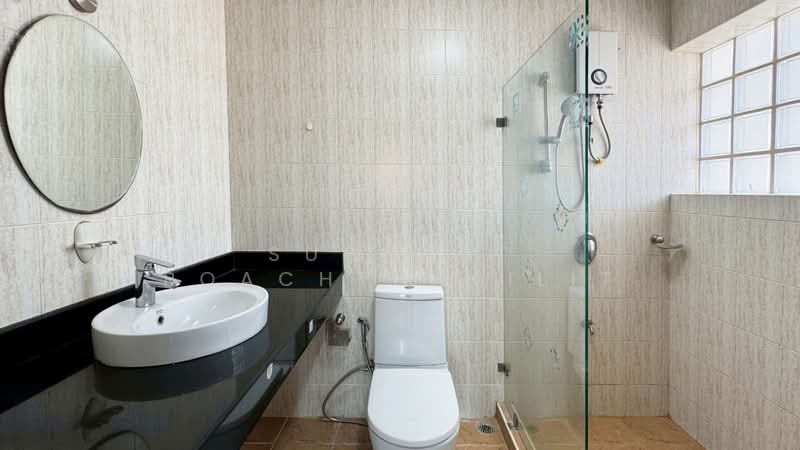 SALE Two-story Detached House size 54 sqw., Phatthanakan-Srinakarin area., Bangkok