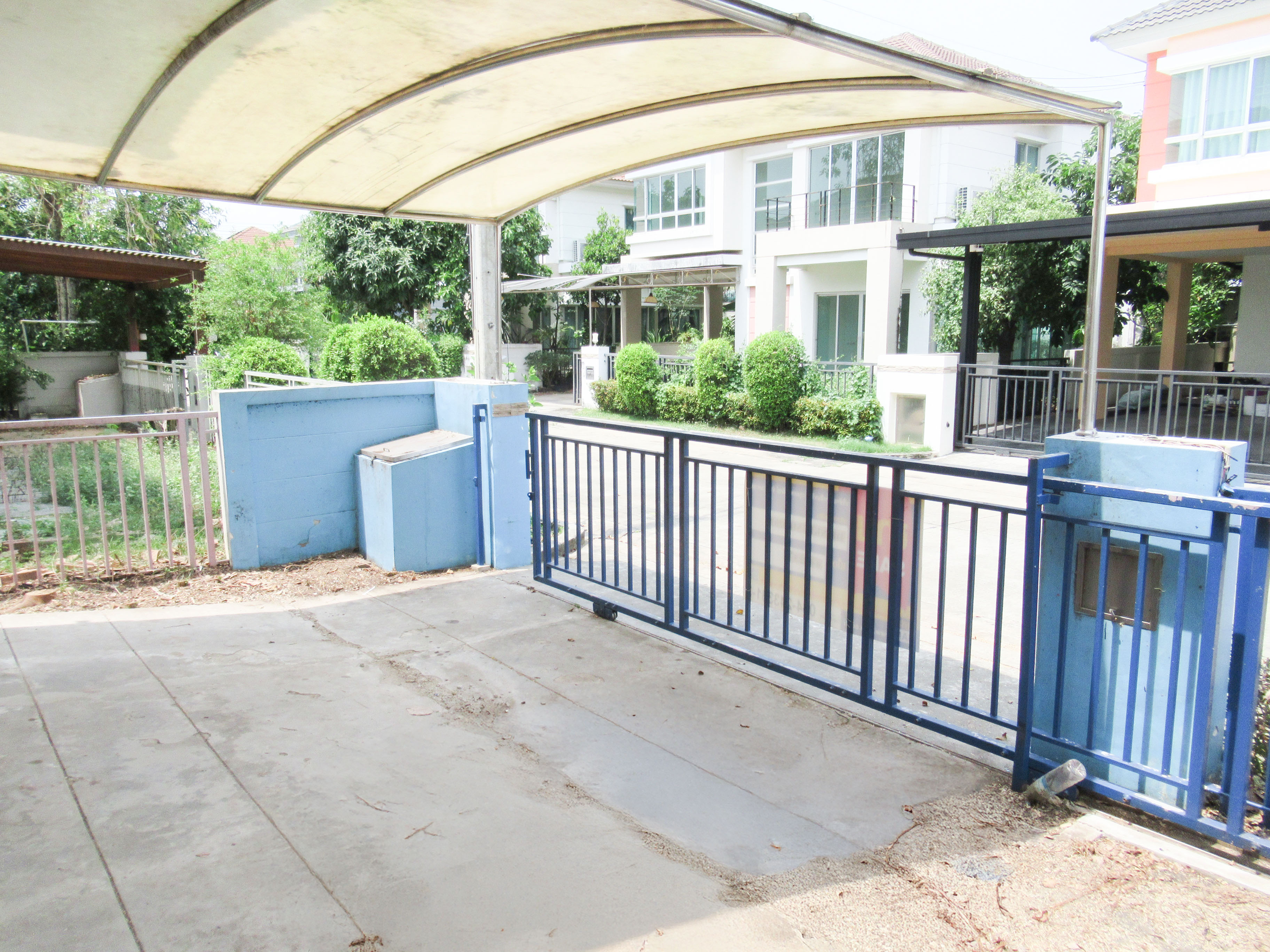 บ้านเดี่ยว โครงการไลฟ์ บางกอก บูเลอวาร์ด ปิ่นเกล้า-เพชรเกษม