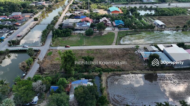 ที่ดินคลอง 5 ปทุมธานี ติดน้ำ มีหลายแปลง, Pathum Thani