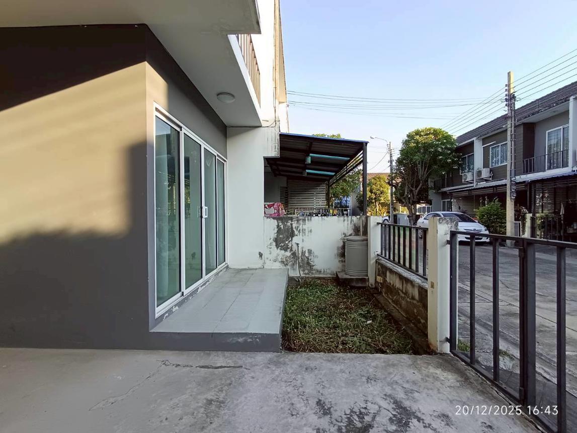 ทาวน์เฮ้าส์ เดอะคัลเลอร์ส วงแหวน-ราชพฤกษ์ บางบัวทอง นนทบุรี