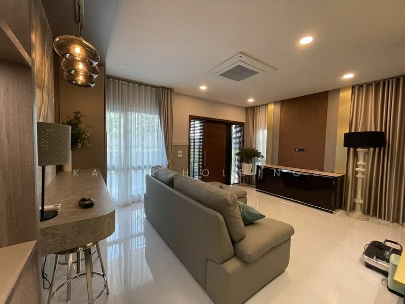 The City Bangna, Samut Prakan