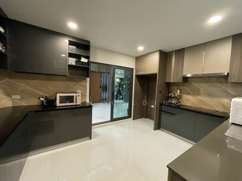 The City Bangna, Samut Prakan