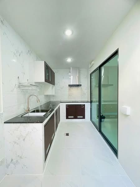 Verve Ramkhamhaeng-Wongwaen, Bangkok