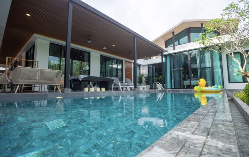 Baan Varij Pool Villa (, Phuket