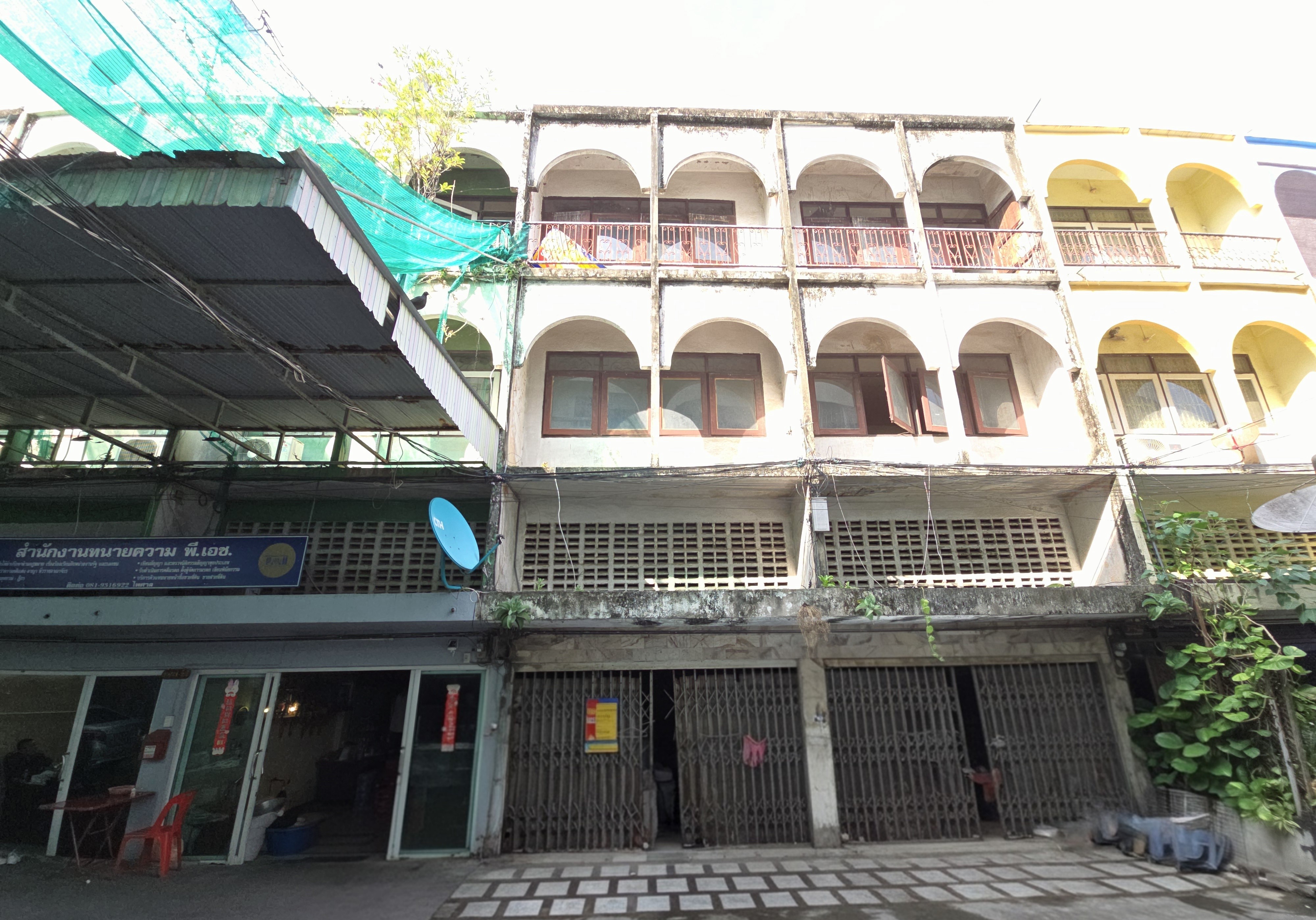 บ้านเดี่ยวสำหรับขาย - อาคารพาณิชย์ ซอยเพชรหึงษ์ 2 พระประแดง