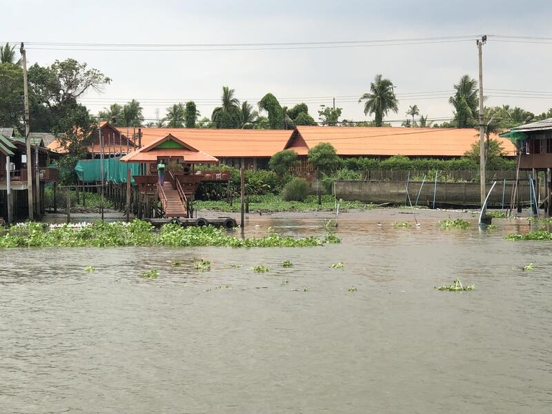 Baan Dvaraprateep, Nonthaburi