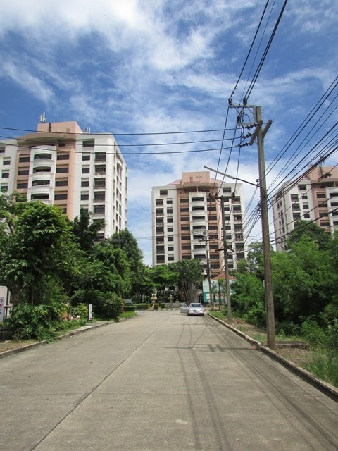 Nonsri Park View