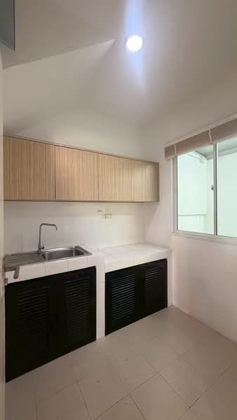 Baan Klang Muang Kaset-Nawamin, Bangkok