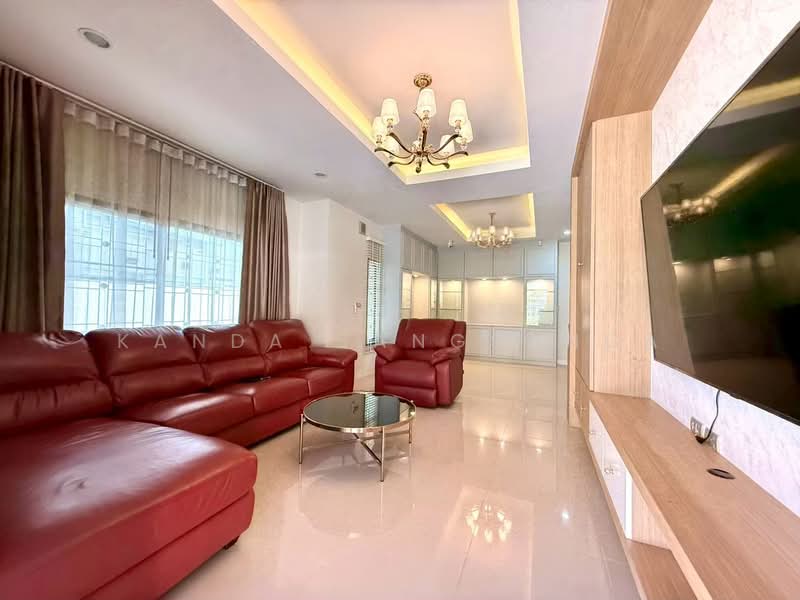 Perfect Park Ratchapruk, Nonthaburi
