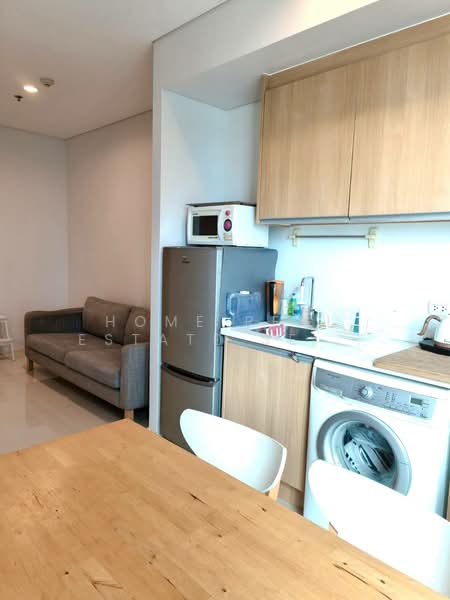 Villa Asoke, Bangkok